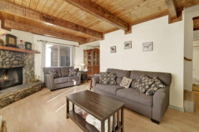 Aeroplane Gambrel Chalet- Adorable Airport Retreat Cottage Big Bear Lake